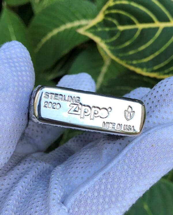 ZippoSterlingSilverArabesqueCross_08