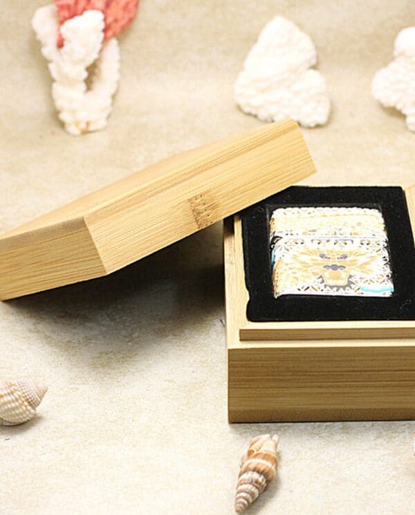 ArtSilverDragonJacketLighter_06