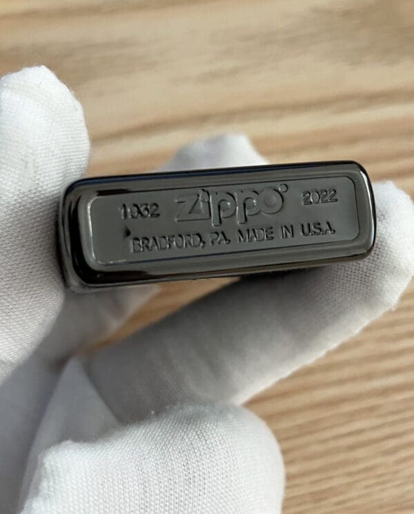 Zippo90thanniversaryregularmodel_09