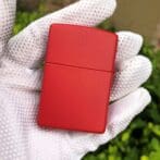 ZippoRedMatteWindyGirlLimitedEdition_04