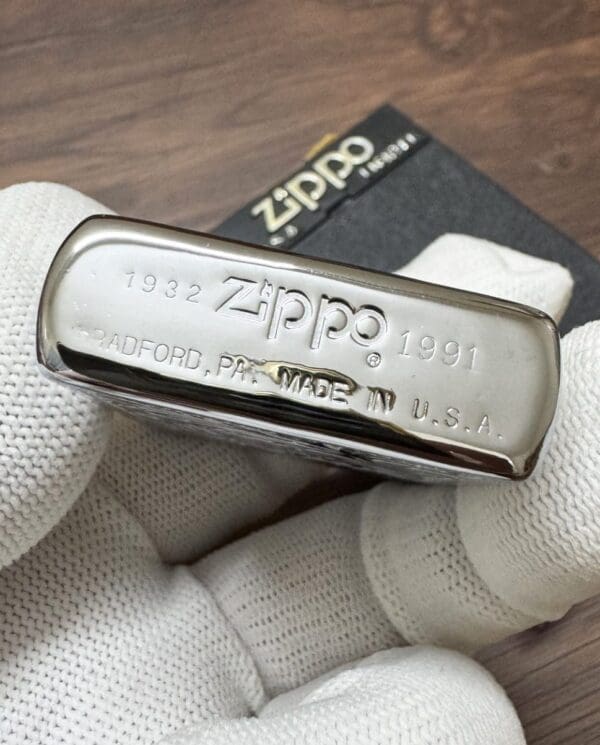 ZippoChromeMarlboro_06