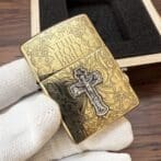 ZippoHolyBibleBrass_02